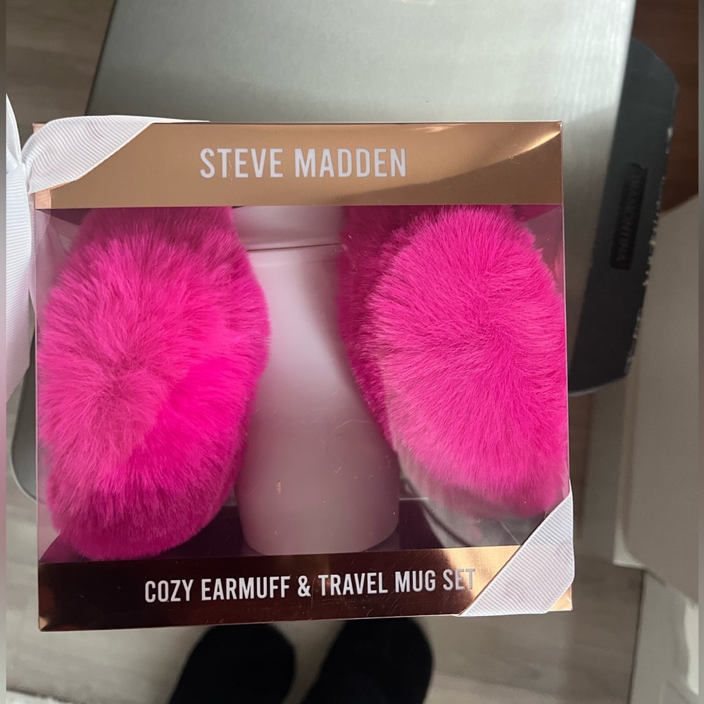 Steve Madden Cozy Earmuff & Travel Mug Set